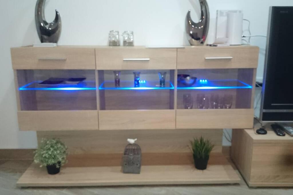 Espacioso Y Centrico Piso Con Zona Chill-Out Аликанте Екстериор снимка