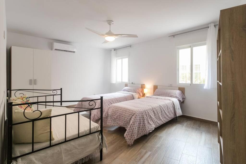 Espacioso Y Centrico Piso Con Zona Chill-Out Аликанте Екстериор снимка