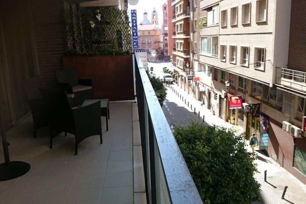 Espacioso Y Centrico Piso Con Zona Chill-Out Аликанте Екстериор снимка